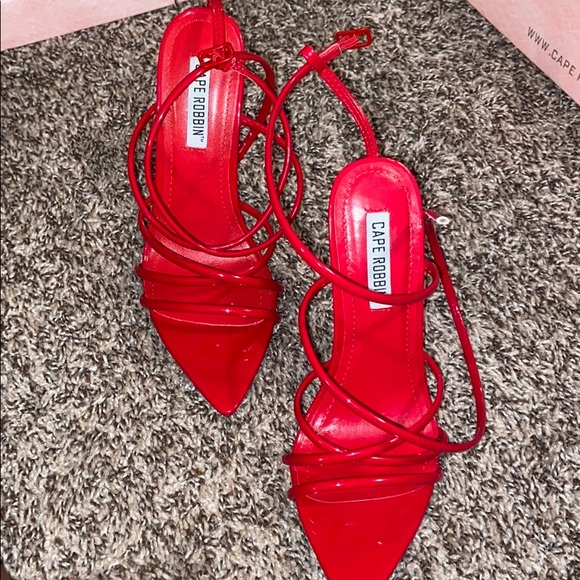 COPY - Beautiful red heel! - Picture 4 of 4